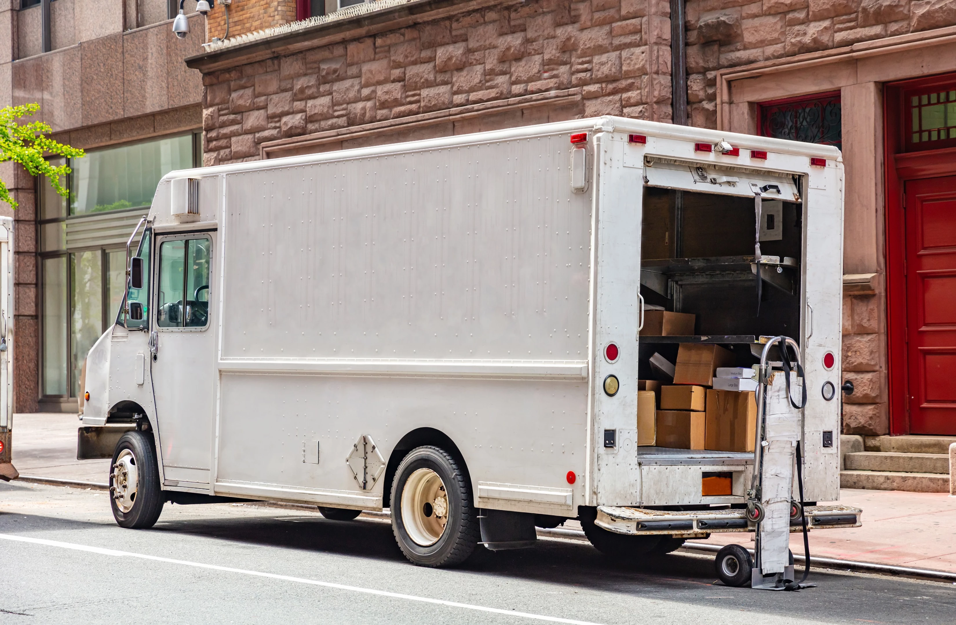delivery-truck