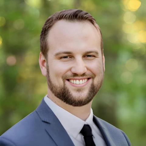 Kyle-Fridley-Headshot-3x2_2409