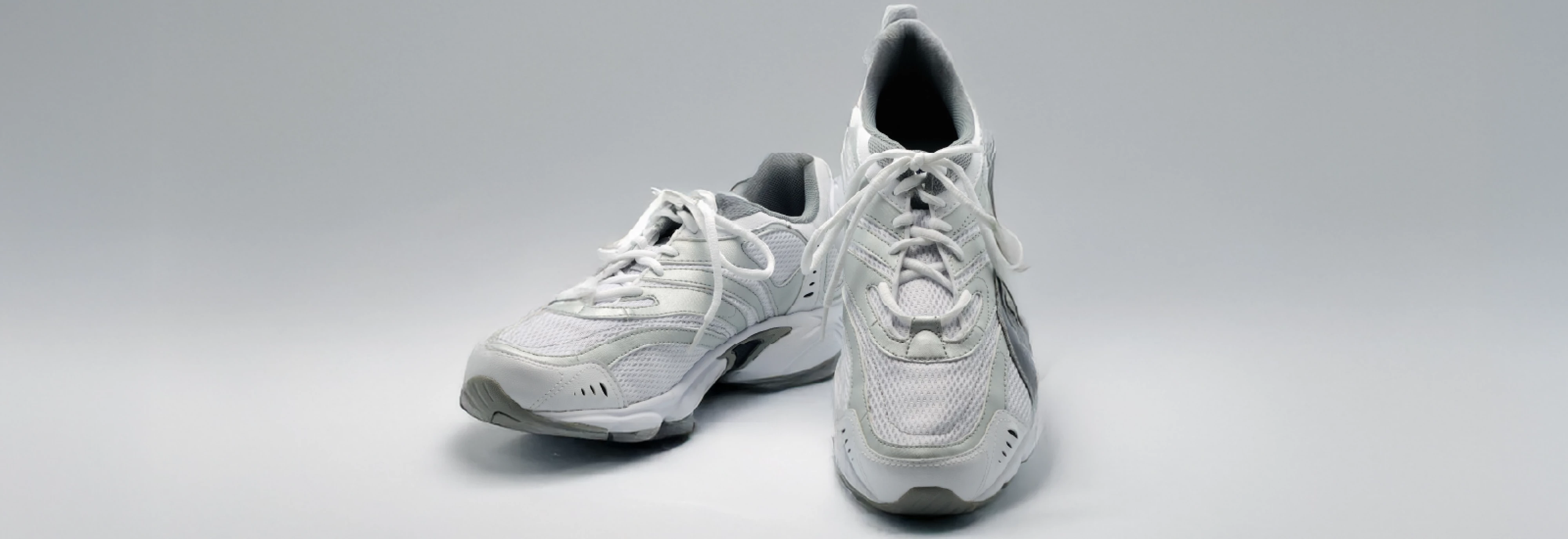 IMS_MMR-Blog_New-Balance-Golden-Goose_2602_Banner